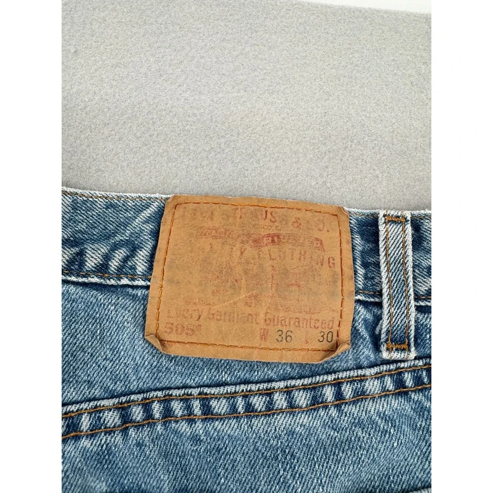 Vintage Levis 505 Regular Fit Jeans Mens 36x30 Light Wash Blue Denim Workwear